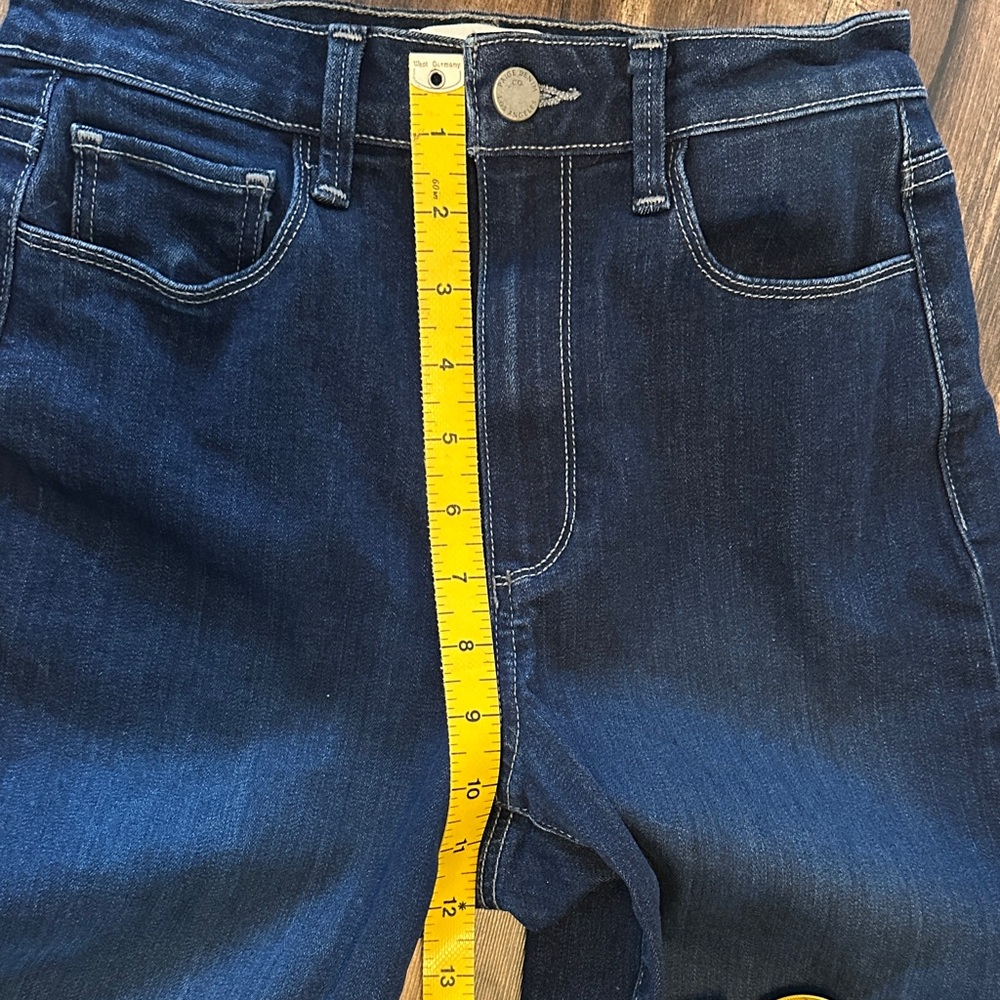 PAIGE Dark Genesee Crop Jeans - Picture 5 of 8